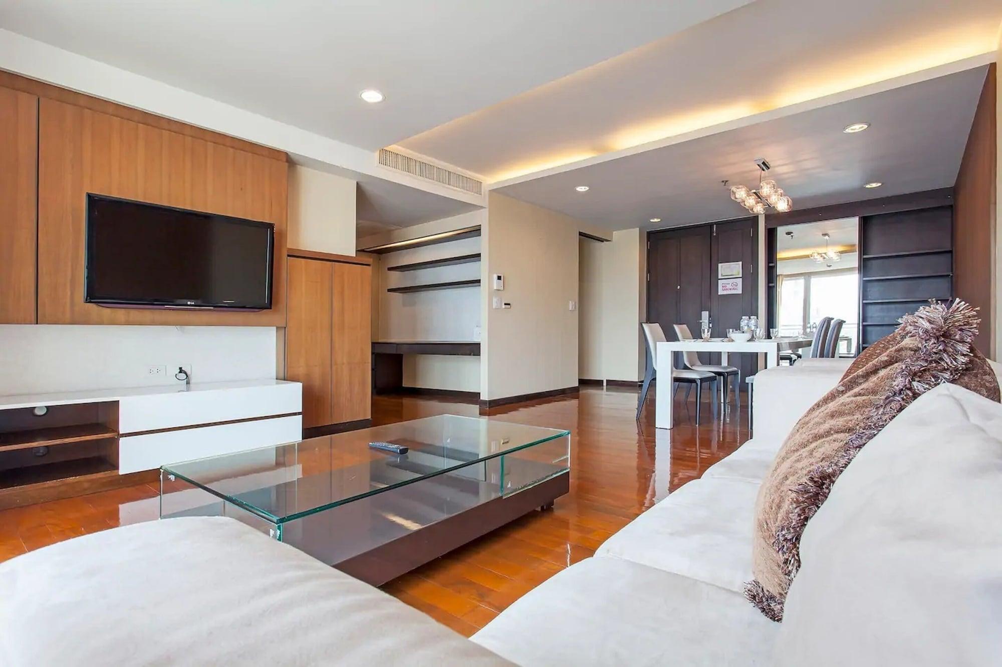 Double Trees Residence Bangkok Bagian luar foto