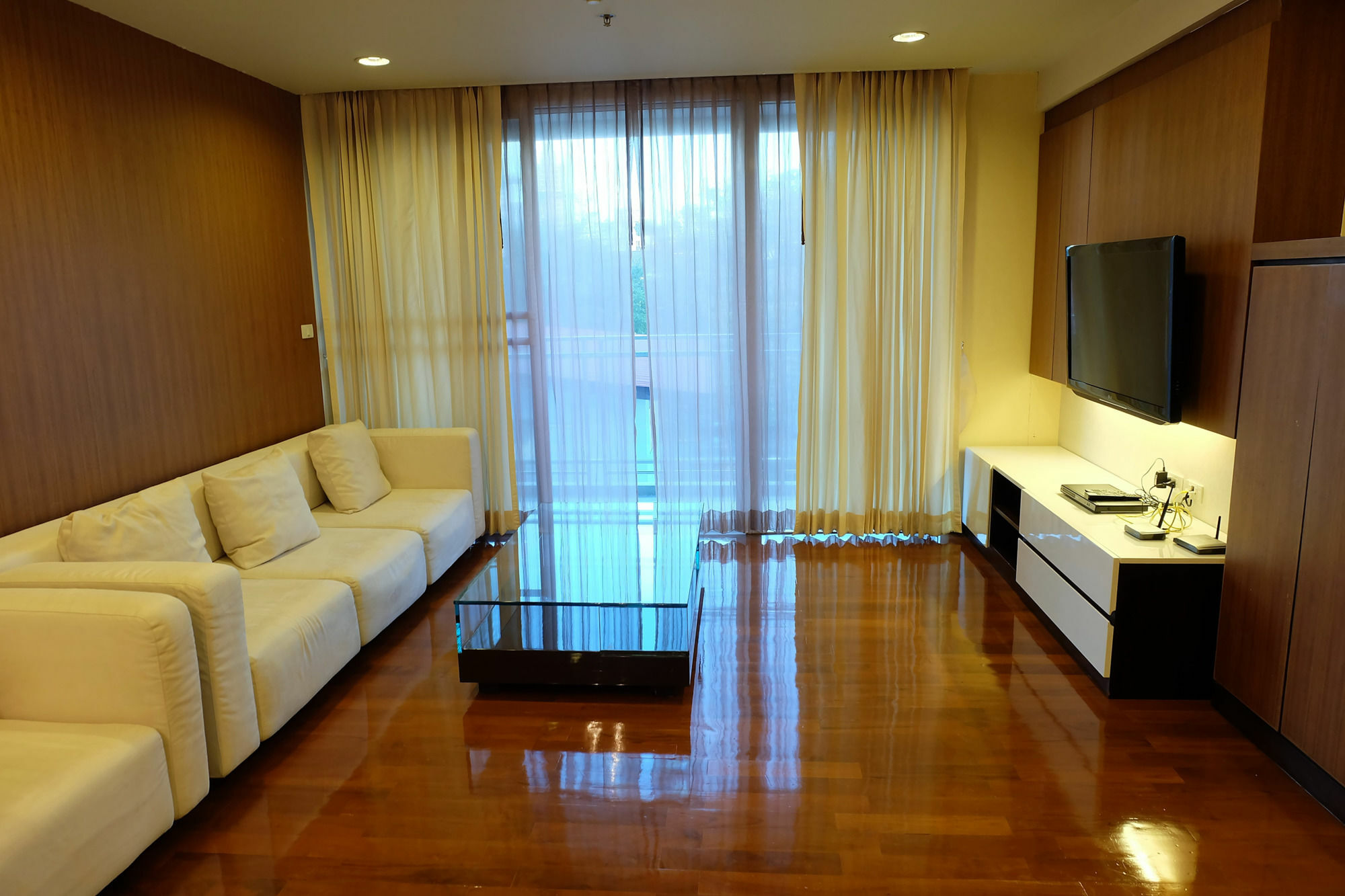 Double Trees Residence Bangkok Bagian luar foto